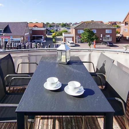 Norddeich-loft-wohnung-mit-kamin *