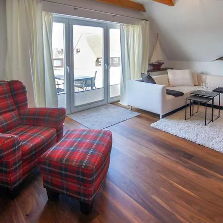 Norddeich-loft-wohnung-mit-kamin * Норден